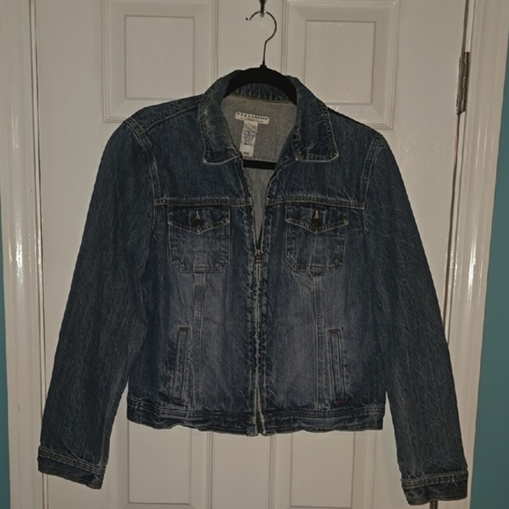 Blue Jean Jacket with Pointed Collar and Visible Seams